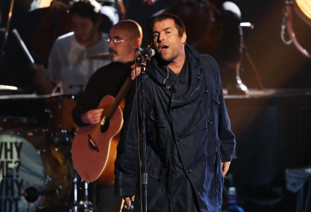 Video e scaletta - Liam Gallagher dà il via a Definitely Maybe Tour con un epico  concerto di Sheffield