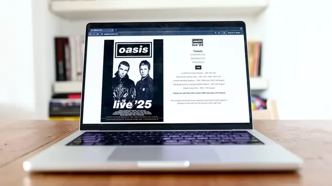 Gli Oasis sono stati i musicisti più cercati nel Regno Unito su Google nel 2024